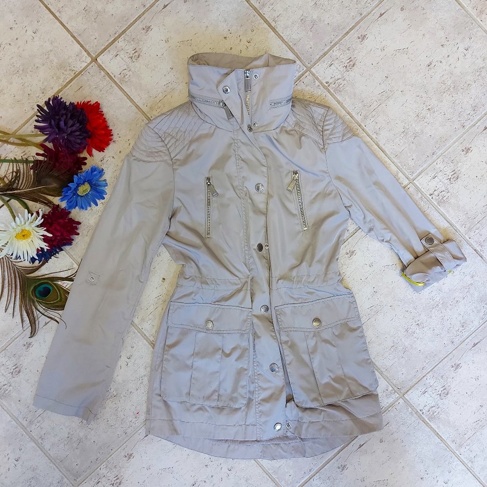 Beige wind jacket BCBG